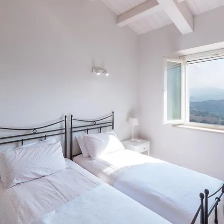Il Casalino 8 Villa Urbino